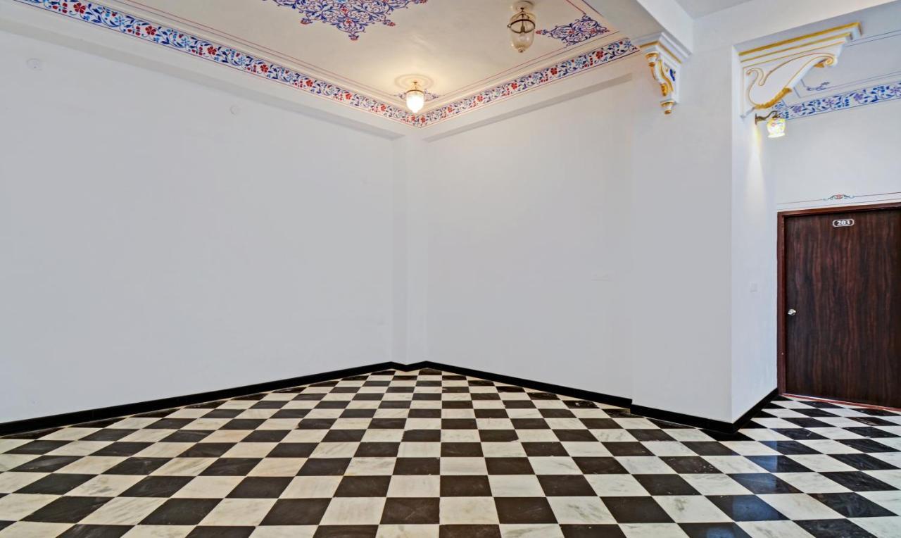 Treebo Khakhri Haveli Hotel Udaipur Eksteriør billede